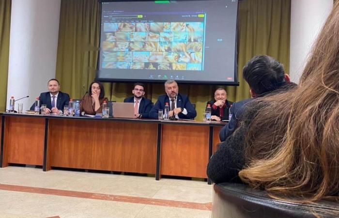Porn images, displayed at the debate on the draft law for Romania’s cyber defense. MCDI: An unfortunate situation