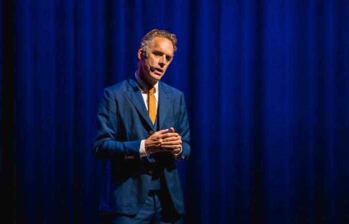 Canadian author Jordan Peterson, in Romania: “Today, A Parliamentarian Told Me That 70% Of The Laws Are His