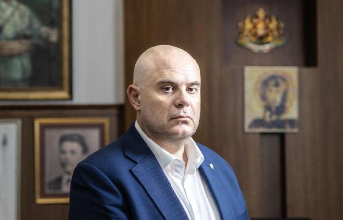 Krasimir Kamenov, accused of having orchestrated the attack against the Prosecutor General of Bulgaria, was murdered with his family