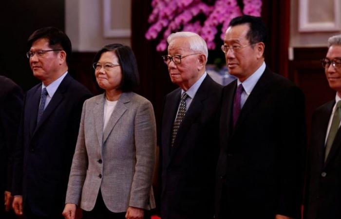 Taiwan, facing Chinese pressure, to stress the importance of peace at the APEC summit