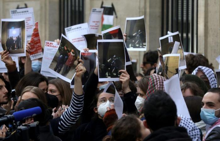 Following the US model, students blockaded the Sciences Po university in Paris and demand condemnation of Israel’s actions in Gaza