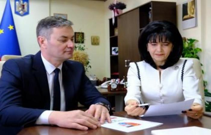 The Dorohoian liberals submitted their candidacy files today. The young Alexandru Dumitriu candidate for the position of mayor. See the list of proposed councilors – VIDEO&PHOTO GALLERY