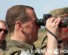 PHOTO The Russian press published images of Dmitry Medvedev in military uniform, but missed a detail