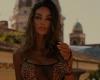 Madalina Ghenea posed in her underwear on the balcony of a block of flats in Italy. The photo session made the fans crazy