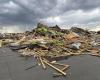 Dozens of Tornadoes Sweep Central US. 50 Million People, Still Under Threat of Weather Phenomena
