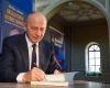 Mircea Geoana, no. 2 in NATO, gave autographs in Oradea price of…